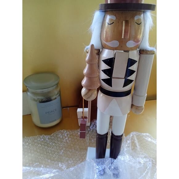North Pole Trading Co Neutral 14" Nut Cracker - Picture 3 of 7